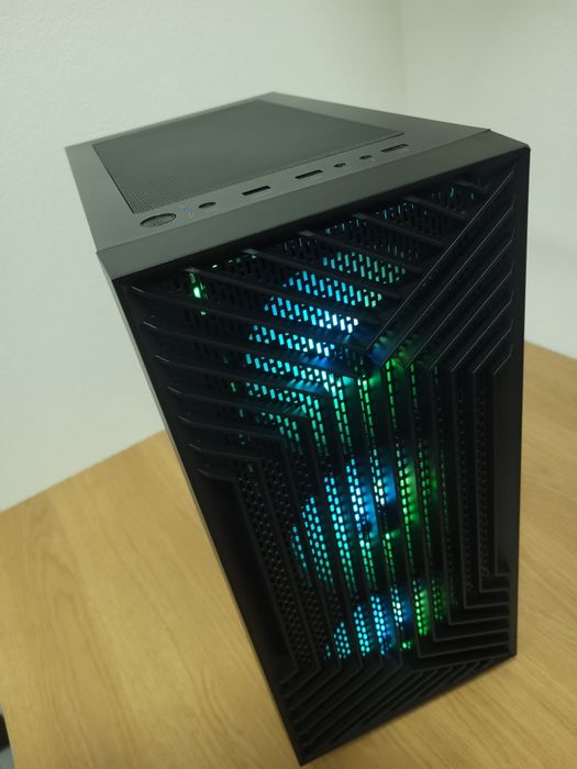 PC Gaming i5 12400 | RX 9060 XT 16 GB | 1 TB SSD NVMe | 16 GB RAM
