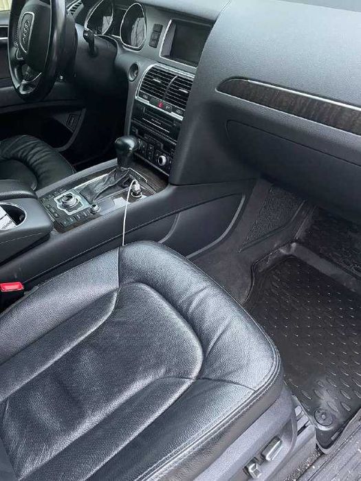 Ауді Q7 2014 рік