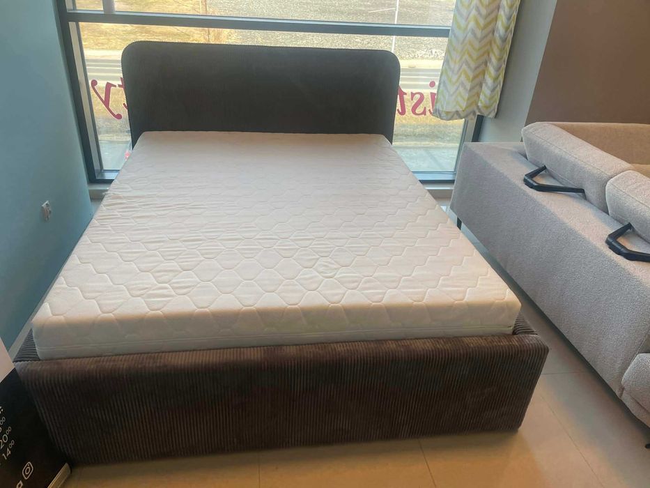 (226WN) łóżko tapicerowane z materacem 160 x 200 cm, pojemnik