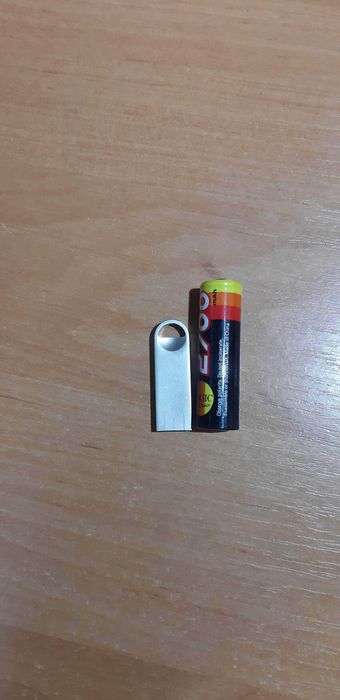 Флешка на 2ТБ - 2000ГБ USB 3.0 для ноутбука чи Mac