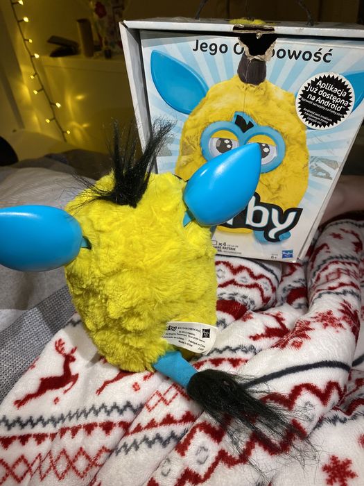 furby żółty interaktywny