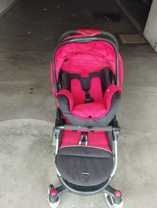 Carrinho de bebé Infantia