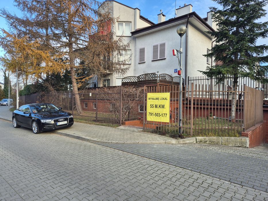 wynajmę Bezpośrednio 55mkw/ ul. Batystowa 10A/+mały ogródek