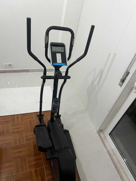 Bicicleta Elíptica BH CTBS1 – Como Nova (Pontinha, Lisboa)