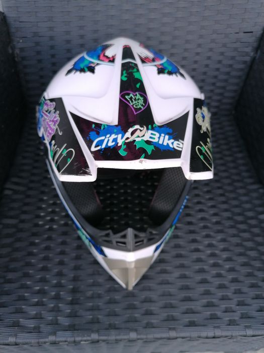 Kask crosowy używany