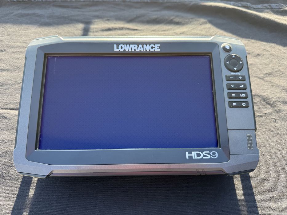 Готовий комплект ехолота Lowrance HDS-9 Gen3 + LSS-2 + Акумулятор LiFePO4 33Ah + Зарядка