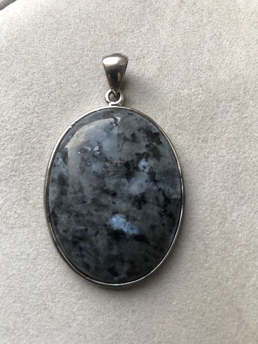 Серебро.Лабрадор.Лаврикит