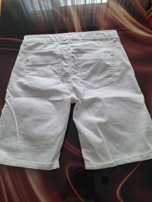 Джинсові шорти  ,