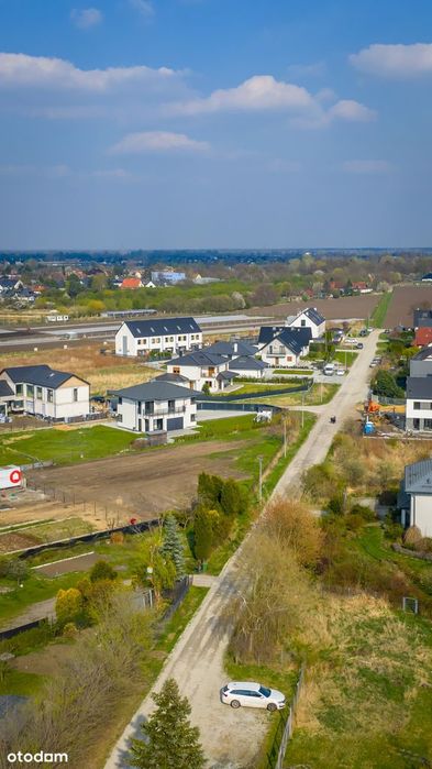 Na sprzedaż wyjątkowa działka budowlana o powierzchni 1349 m²-Iwiny
