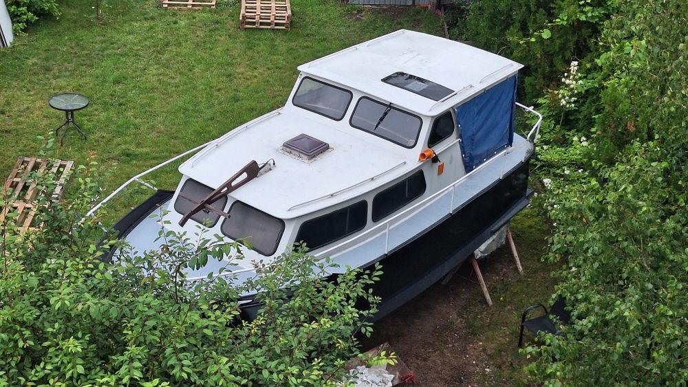 Sprzedam kabinowy Jacht Motorowy bez patentu