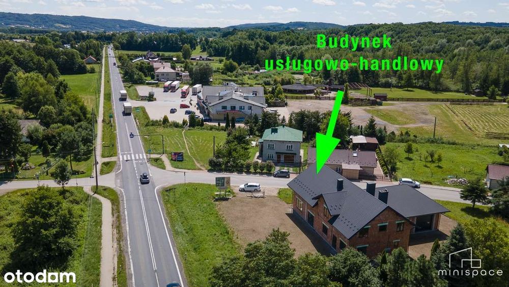 Budynek usługowo - handlowy  z garażami