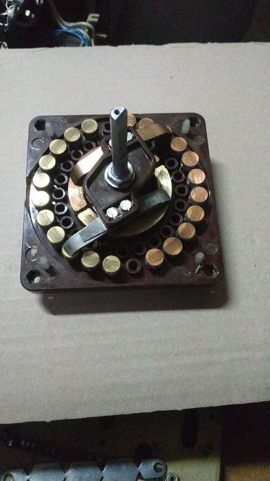 Галетний перемикач