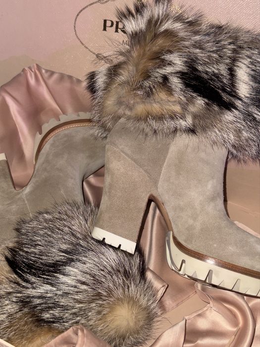 Сапожки Prada оригінал