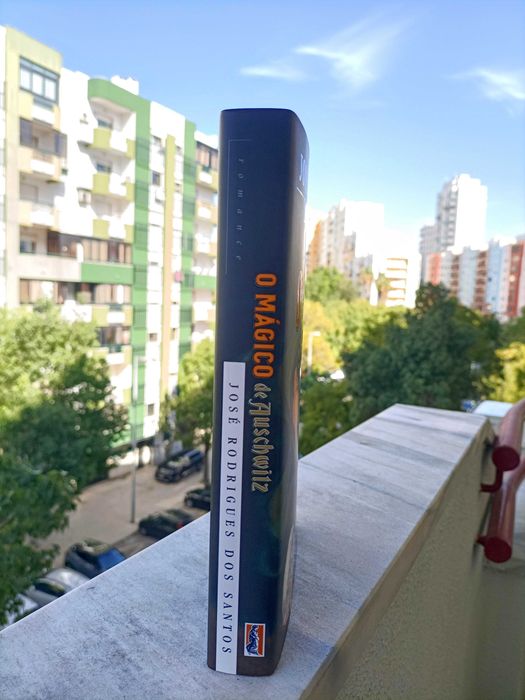 Livro "O Mágico de Auschwitz" NOVO