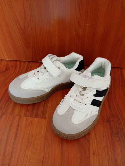 Buty dziecięce sportowe