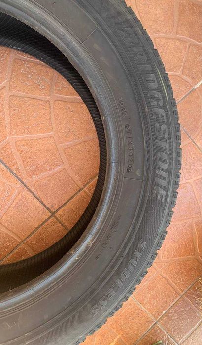 Автошини Bridgestone 205/60 r16