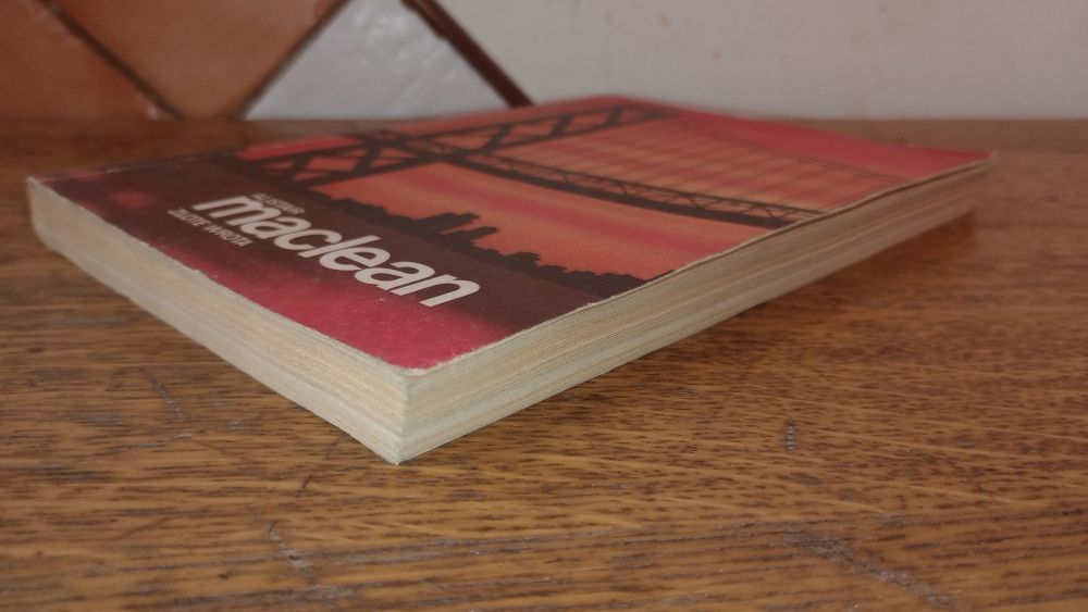 Złote wrota. Alistair MacLean