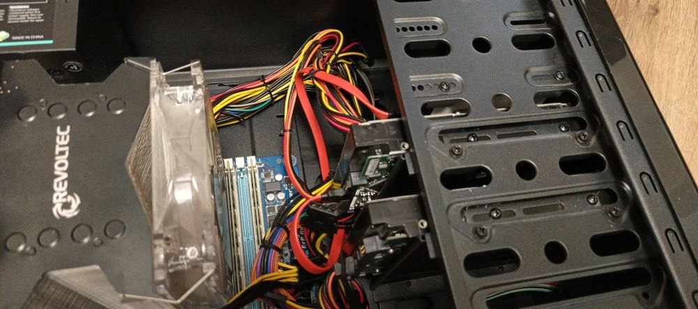 Продам компьютер FX-8300, GTX 1660 super, 16gb ddr.