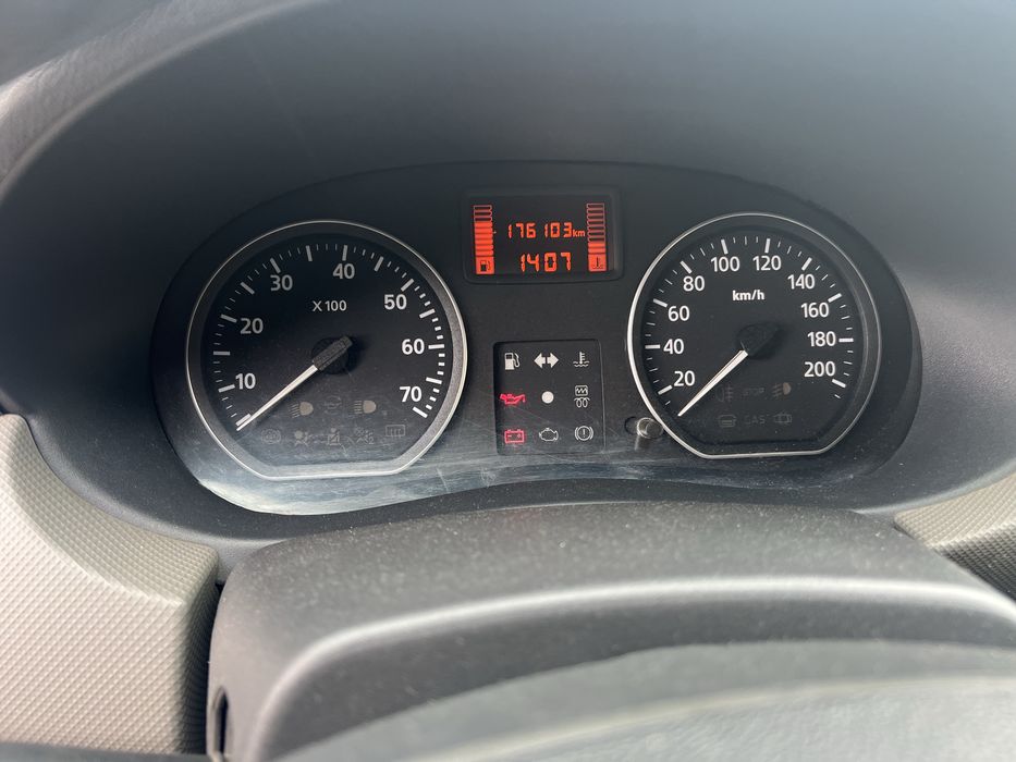 Продам Dachia Sandero 2010 , 1.2