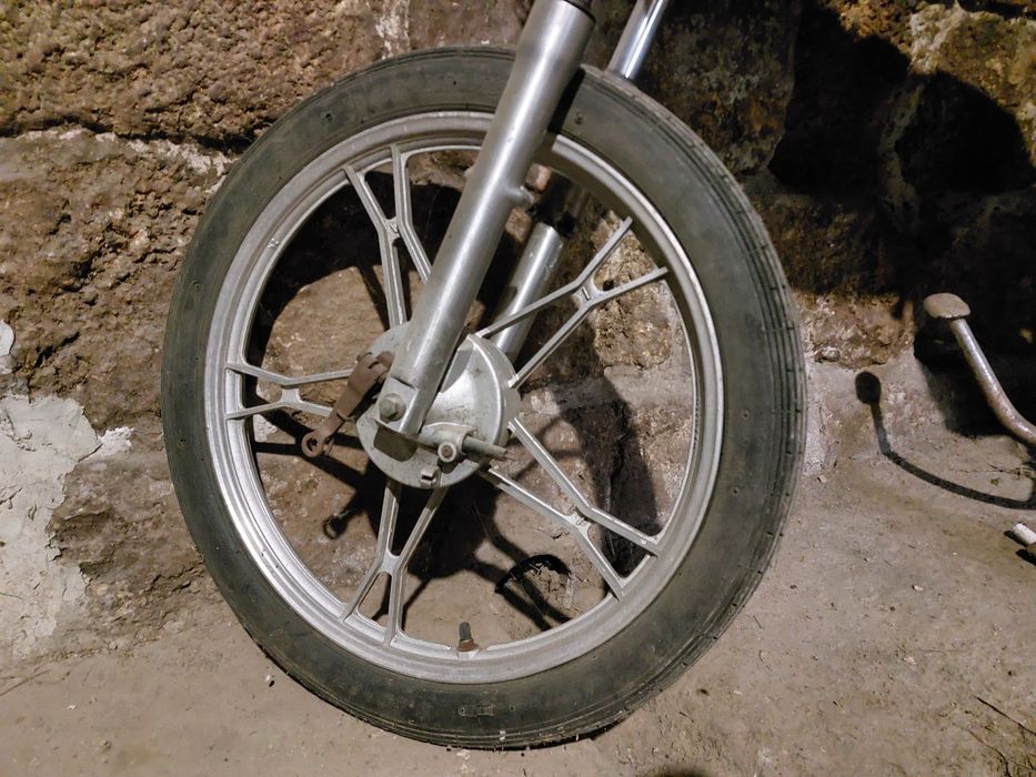 Продам Альфа110куб