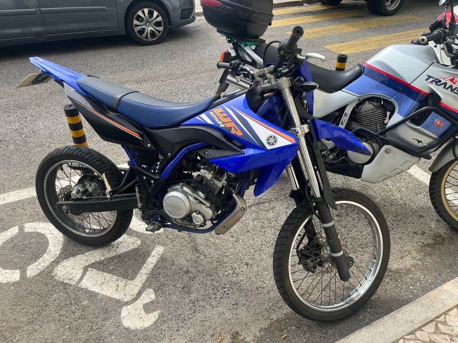 Yamaha Wr 125 R Moto de garagem