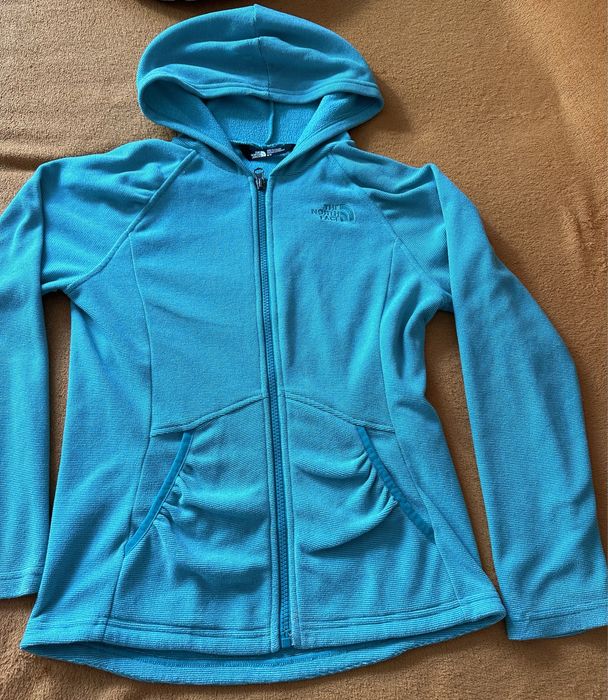 Фліска TNF.        .