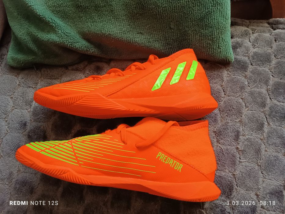 Halówki adidas predator
