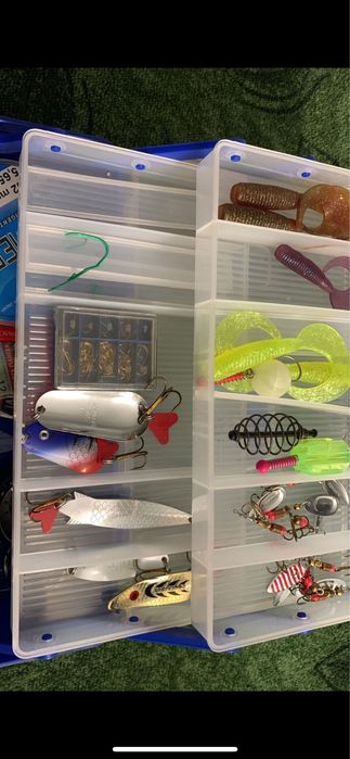 2 nowe porzadne Kołowrotki , akcesoria wedkarskie. Nowe !