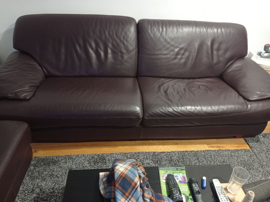 Venda de sofá e pufe