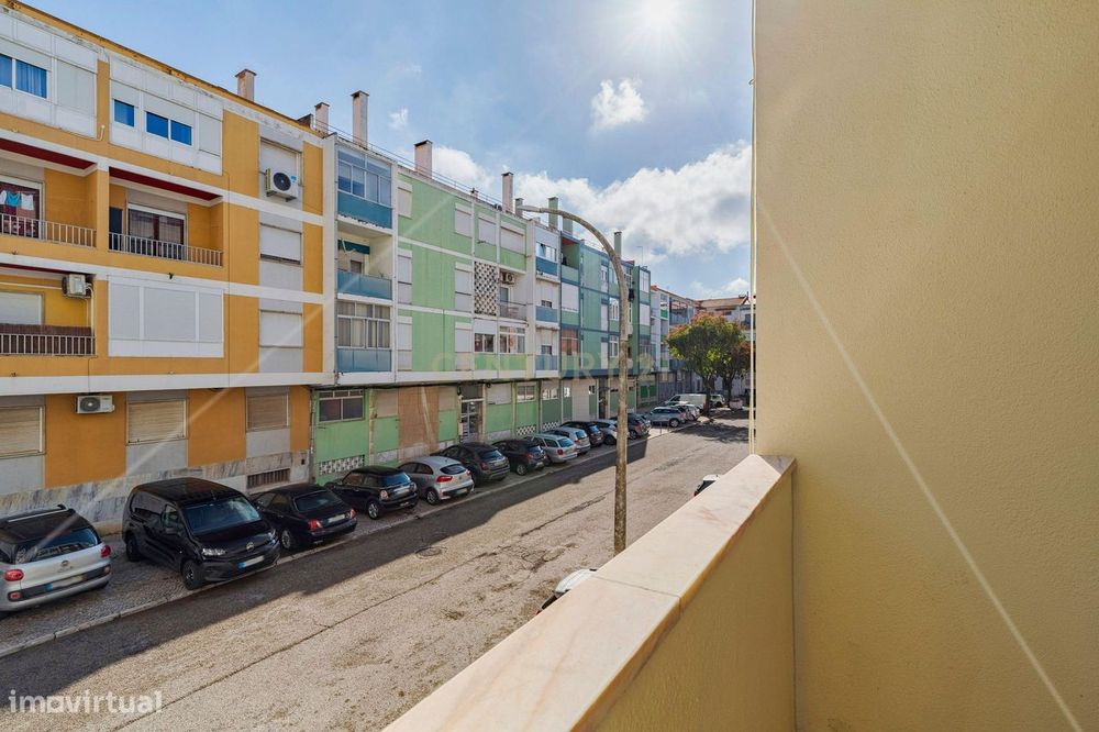 T2 Totalmente Remodelado no Centro da Cidade  Zona Nobre de Montalvão