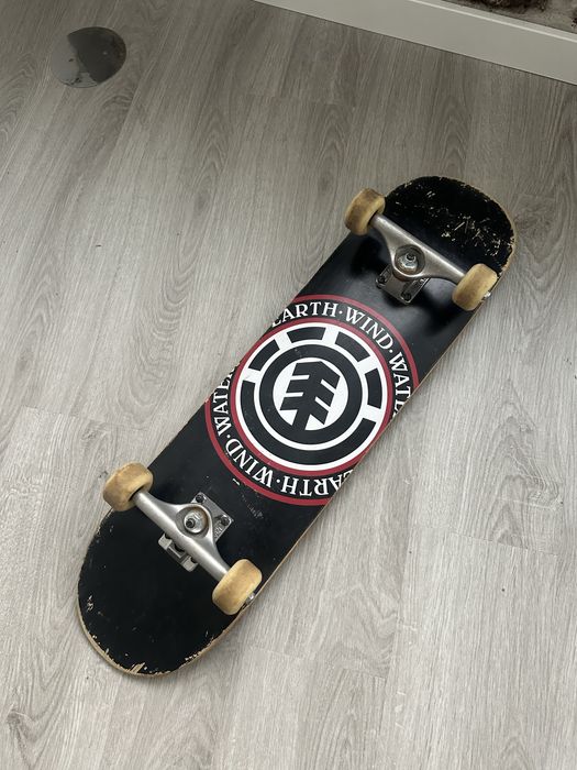 Skate Element Seal 8 – Custom completo