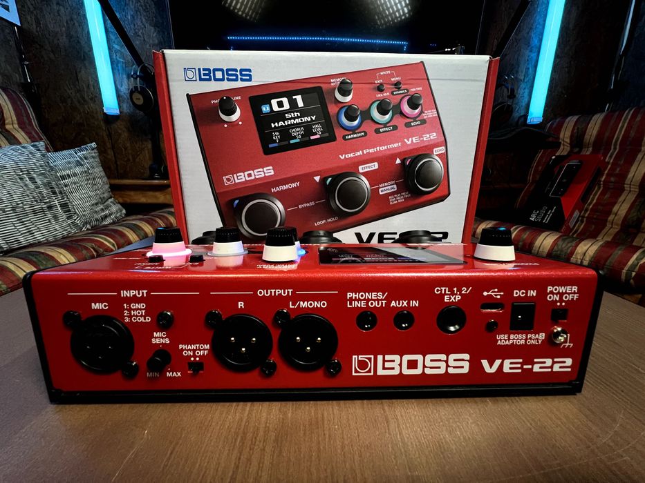 Pedal Boss VE-22 Vocal Performer, como novo, garantia e fatura
