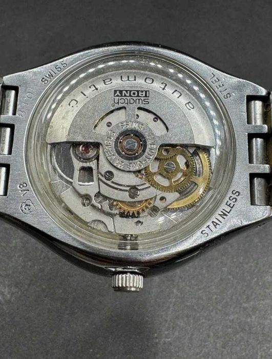 Swatch iron 21 skeleton