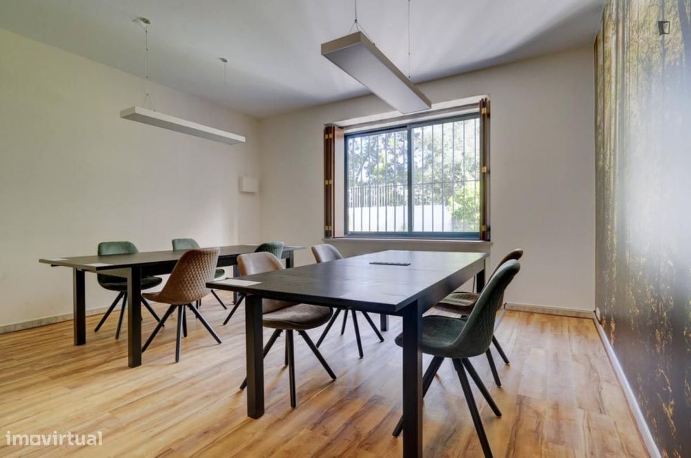 Quarto - localizado em Sete Rios Lisbon