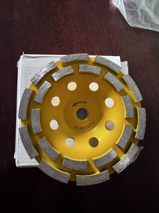 Чашка алмазна,dewalt,M14