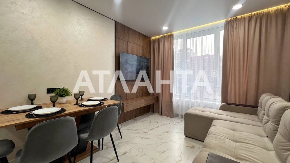 Продаж 1-кімнатної квартири ЖК “Варшавський 3” З ГЕНЕРАТОРОМ