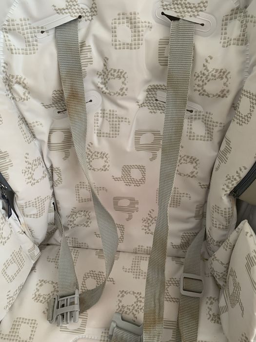 Cadeira de refeição Chicco polly progress