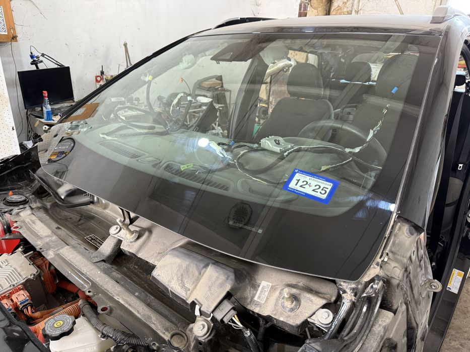 Chevrolet Bolt EUV Вітрове Лобове скло Лобовое стекло оригінал РОЗБОРК