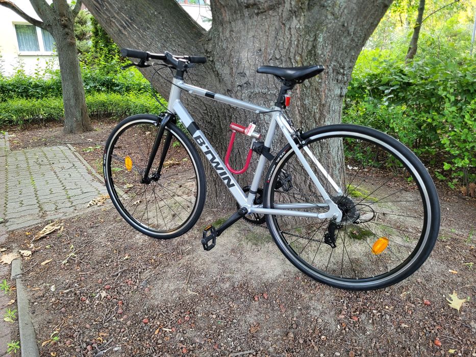 Triban 100 koła 28"rama20"  nówka!