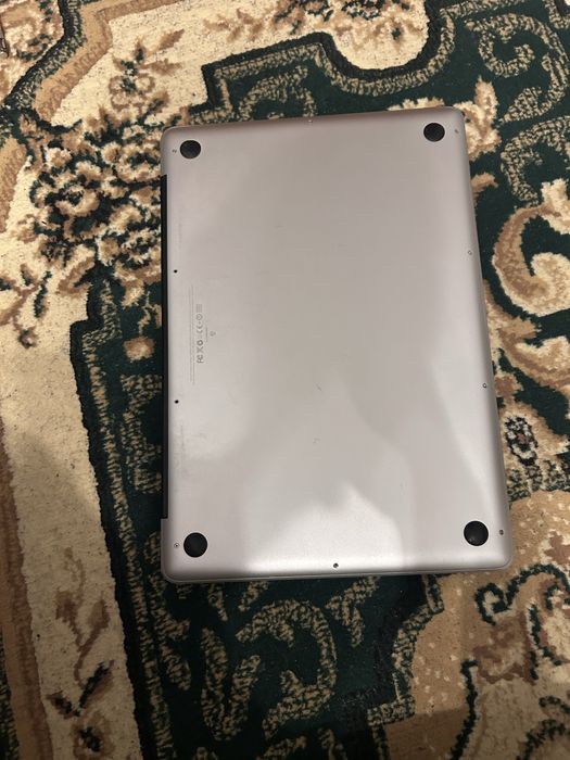 Apple macbook pro 2010 15