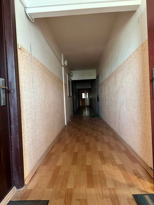Продаж 1 кімнатноі квартири  на Калініна 4