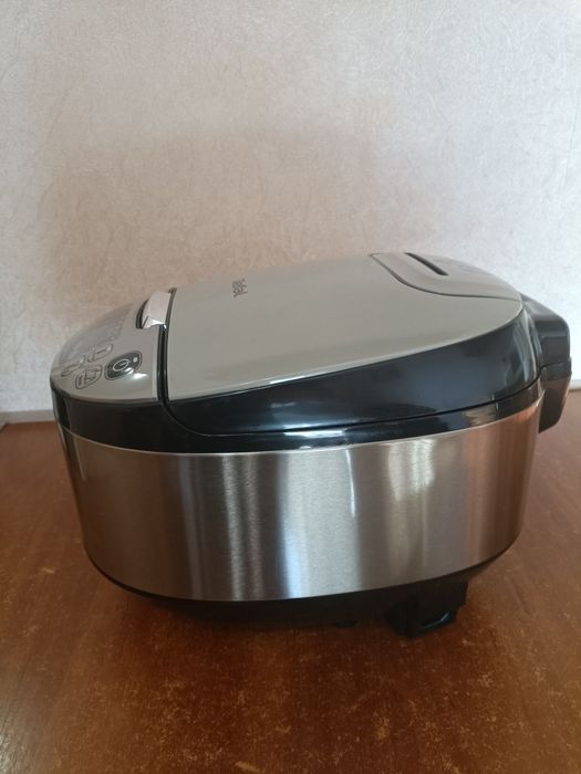 Мультиварка Tefal Fuzzy logic RK 321A34