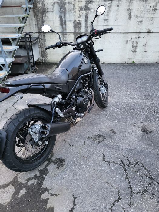 Benelli Leoncino Trail