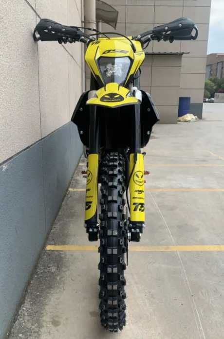 Мотоцикл BSE X6 Enduro