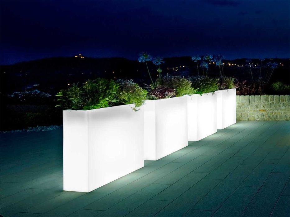 Mobiliario led com varias cores
