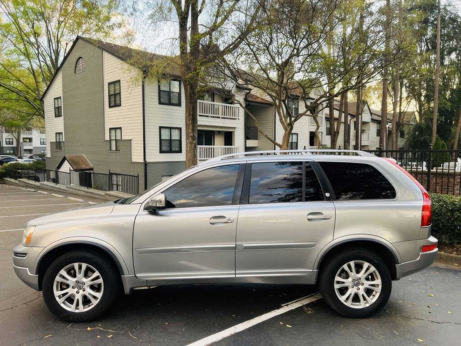 Volvo XC90      2014