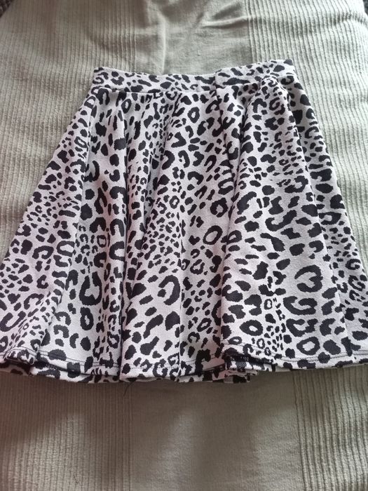 Spódnica dziewczęca 10-11 lat