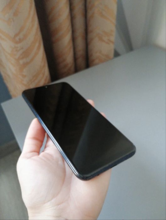 Telefon samsung galaxy a20e