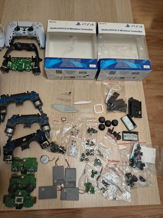 PAD-y do konsoli PS4 PS5 - USZKODZONE