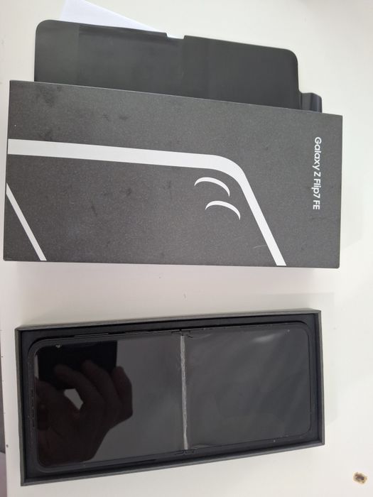 Galaxy z flip 7 fe uszkodzony ekran